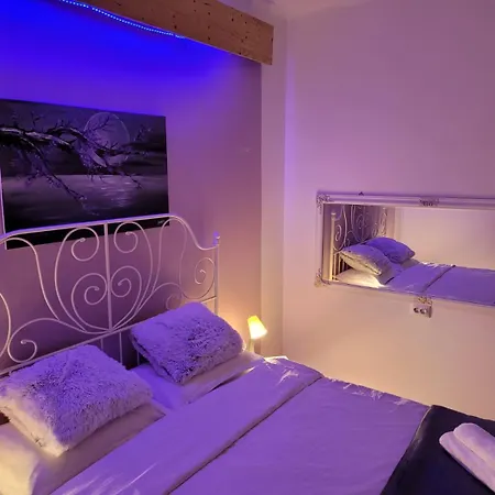 Vintage Old Center Alma *