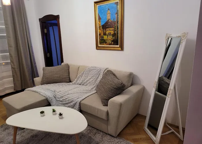 Vintage Old Center Alma *