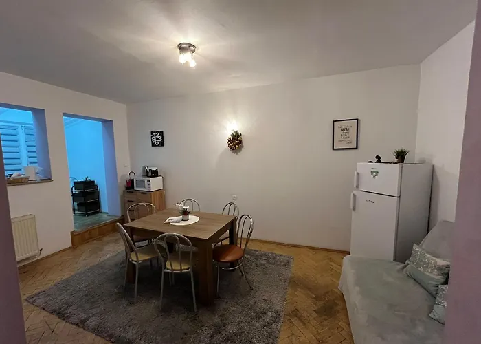 Vintage Old Center Alma * Brasov